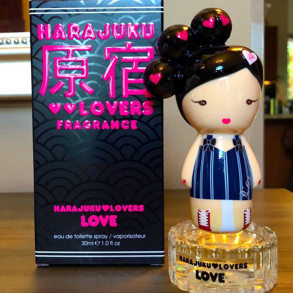 HARAJUKU Lovers fragrance in  “ LOVE “ 1.0 fl oz